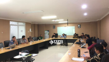 Persiapkan Strategi Pengelolaan Website Tahun 2025, UPT TIPD IAIN SAS Babel Gelar Rapat Evaluasi Pengelolaan Website