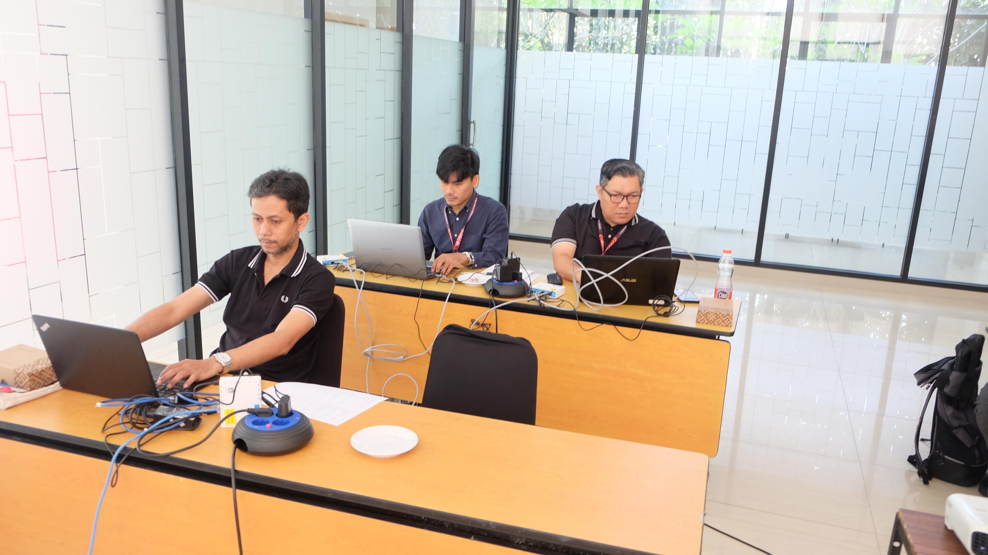 Tingkatkan Kompetensi di Bidang Network, 2 Personil TIPD Ikuti Pelatihan Mikrotik dan Ujian Sertifikasi MTCNA
